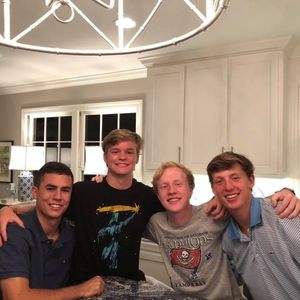 Meet your Posher, Jd